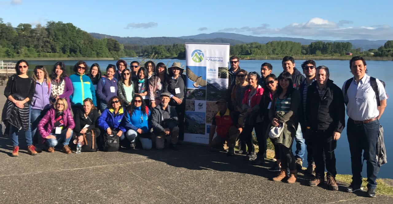 Municipios de la Región Metropolitana y de Valparaíso viajan a la Región de Los Ríos para aprender de la experiencia de Paisaje de Conservación implementada en la zona